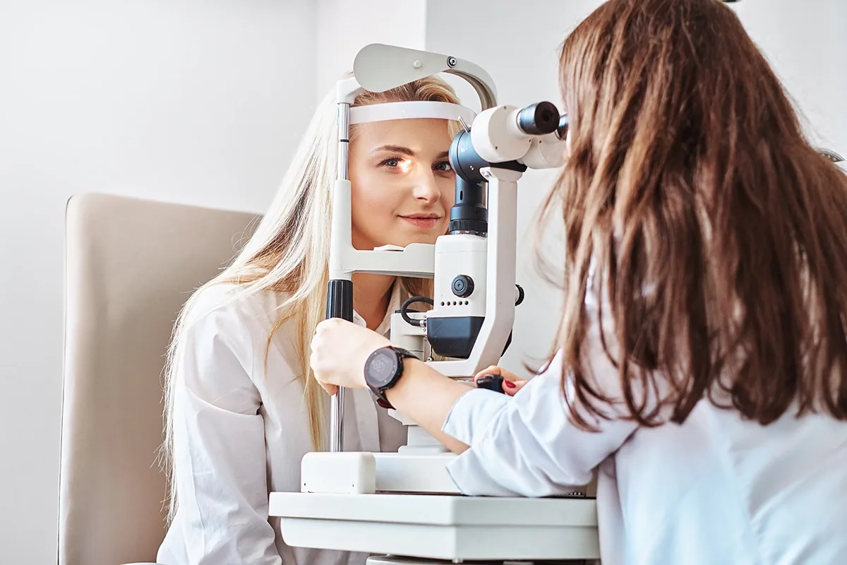 How an Optometrist Can Treat Common Eye Infections