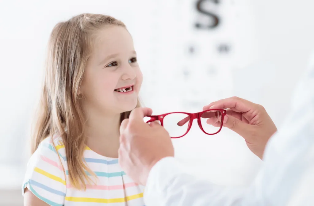 What Is the Process of Getting Kids Eyeglasses?