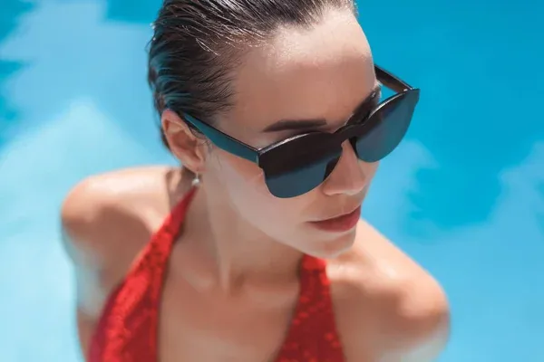 How to Clean Sunglasses: Maintaining Clarity and Longevity