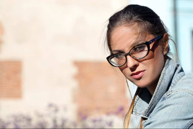 What are the Different Types of Eyeglasses
